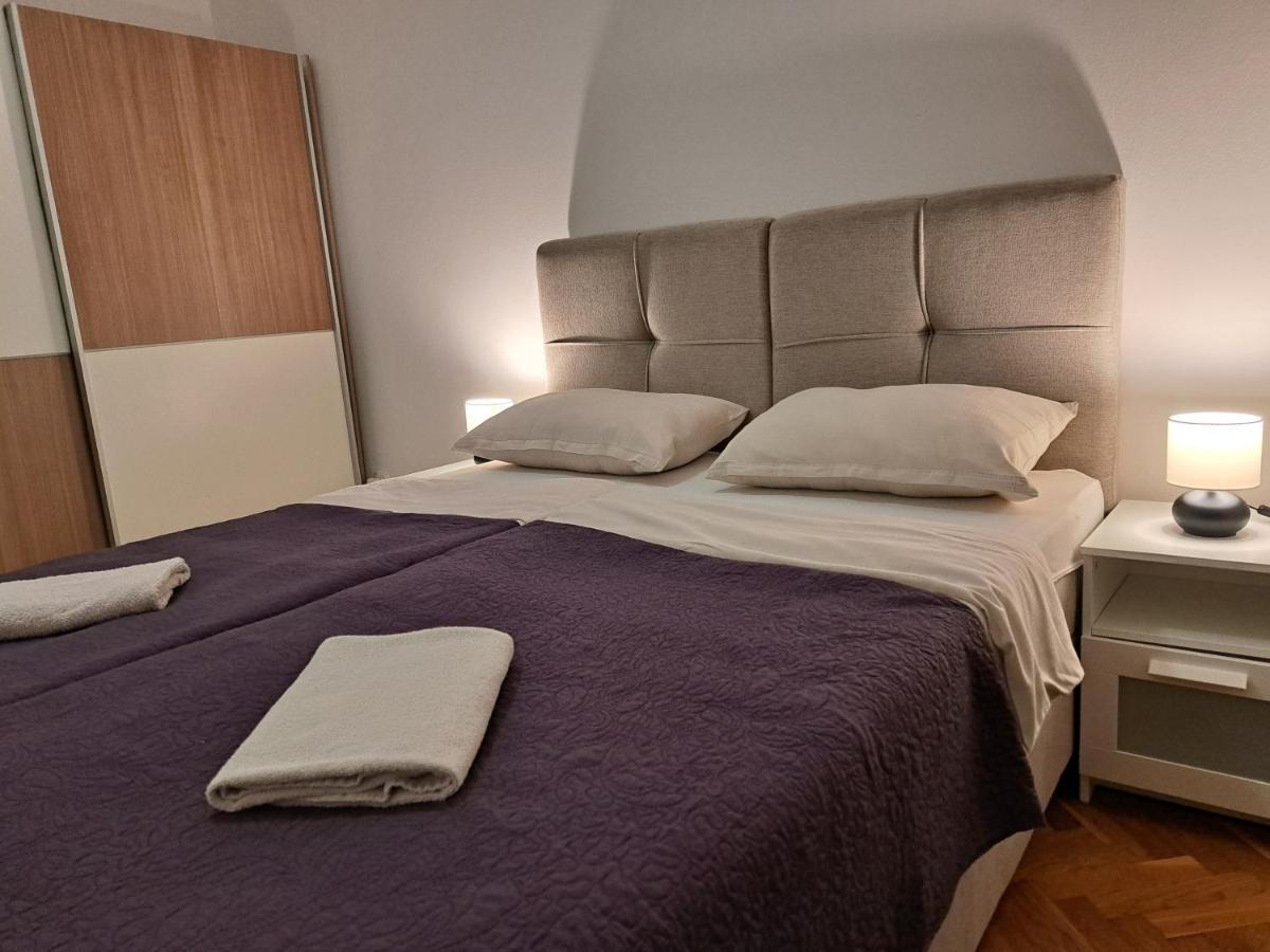 Apartman Zuki Zagabria Esterno foto