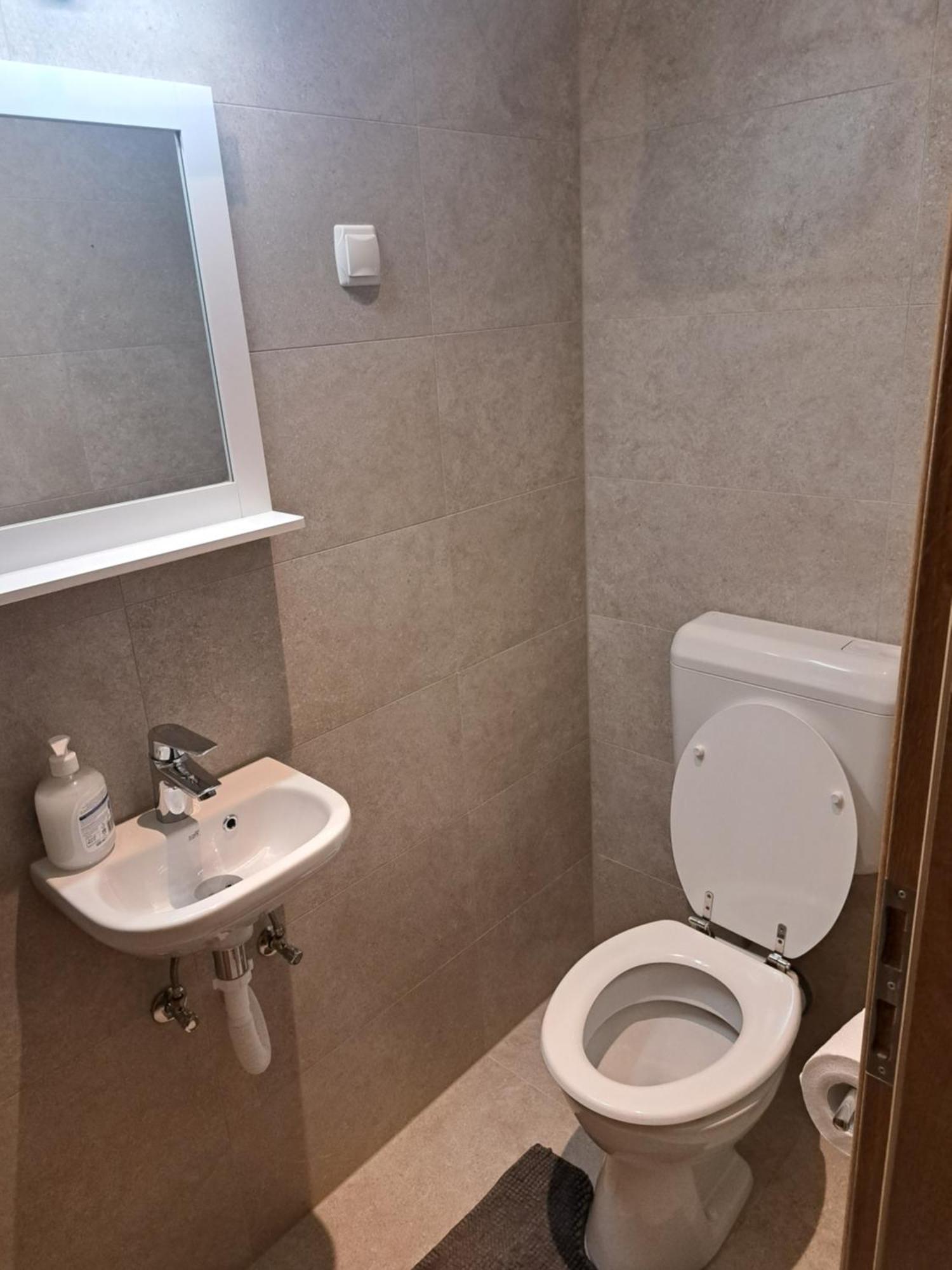 Apartman Zuki Zagabria Esterno foto
