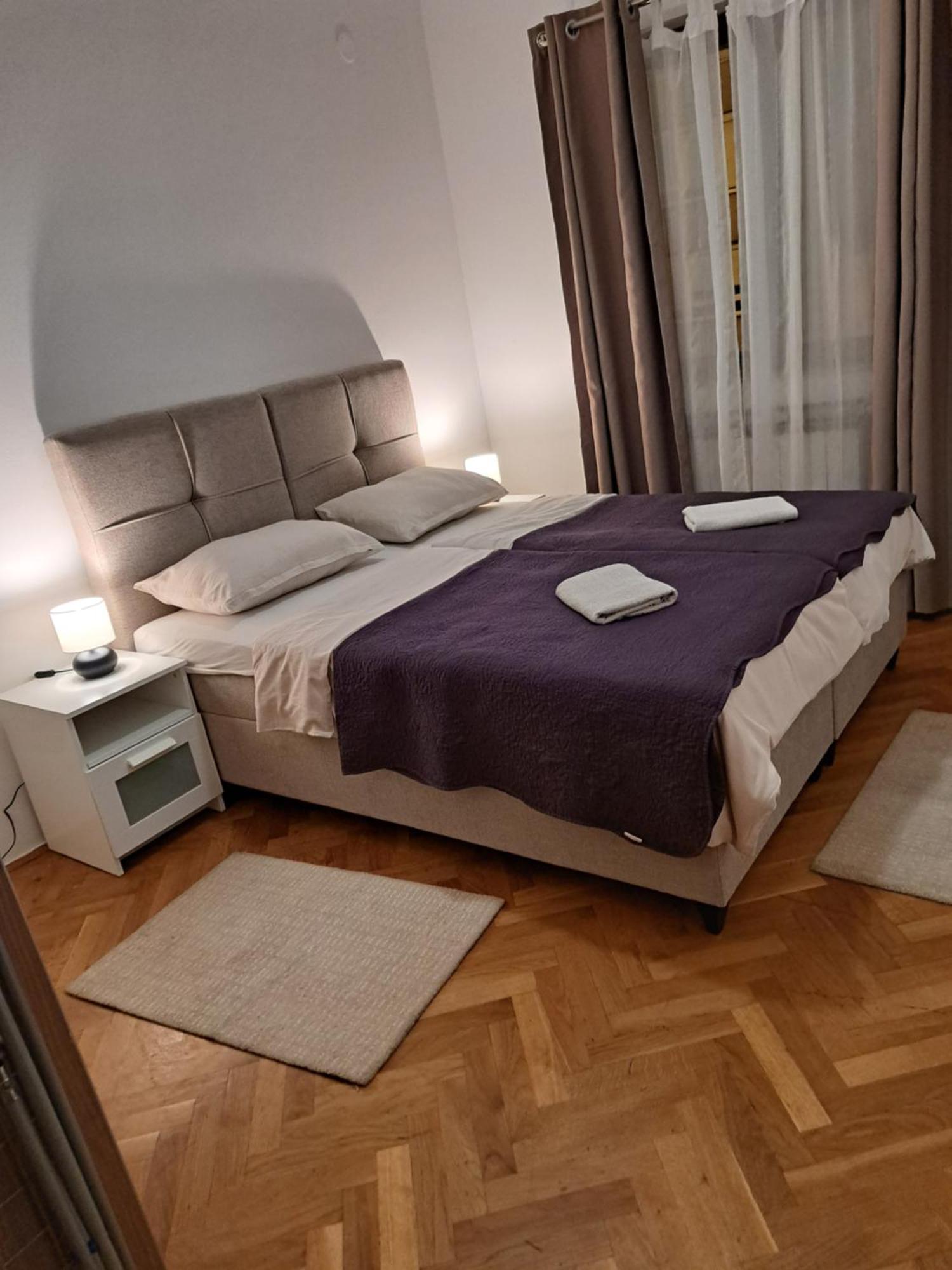 Apartman Zuki Zagabria Esterno foto